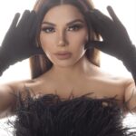 Aleida Núñez Instagram – Feliz Navidad🌲✨Deseo que este día lo compartan con las personas que aman✨🙏@rodorigelfoto 📸 @fhercousin vestuario @pedroaudelo peinado @rulomaquillista maquillaje
