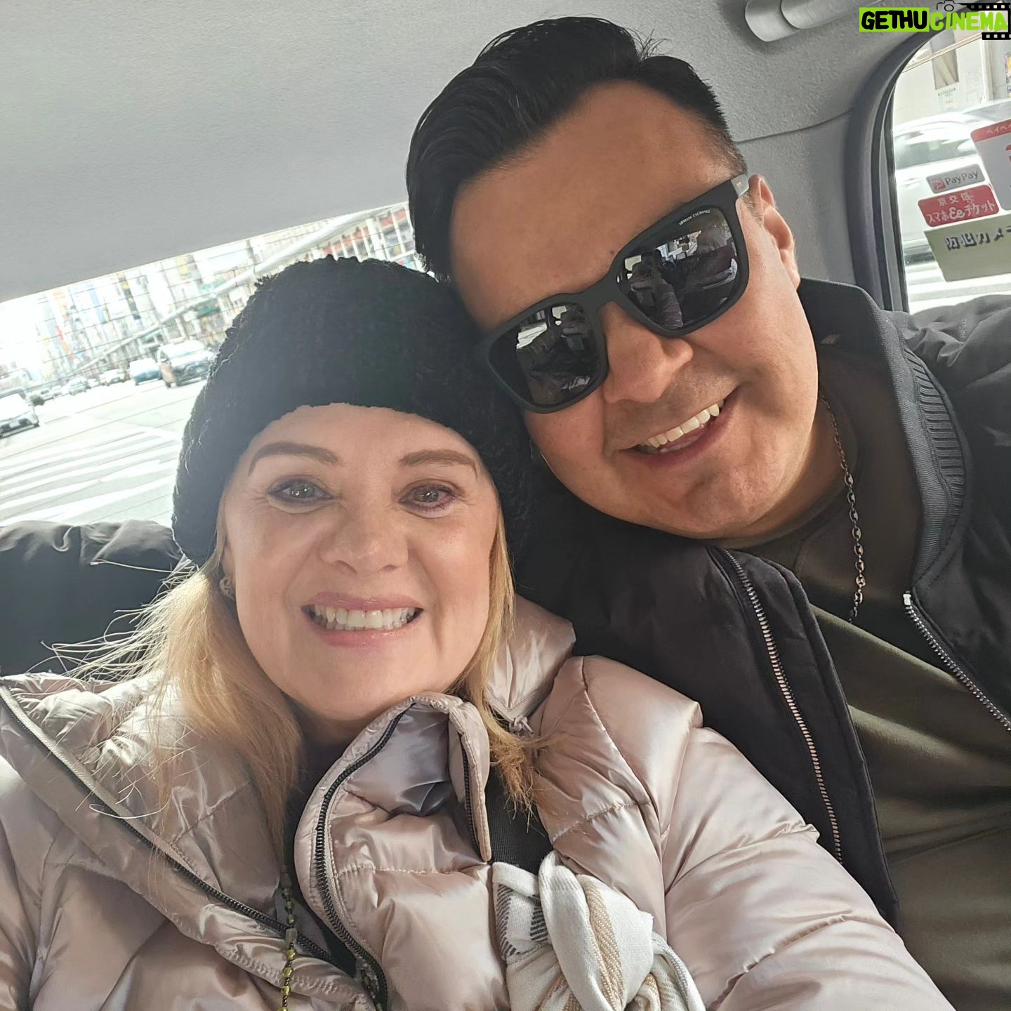 Erika Buenfil Instagram - Arrancando día 2 @victorkhun @jdario_castro @nico.buenfil