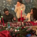 Macarena Achaga Instagram – Feliz Navidad 🎄 ..o como dice mi pobre angelito:
MERRY CHRISTMAS YA FILTHY ANIMAAAAL 🎁