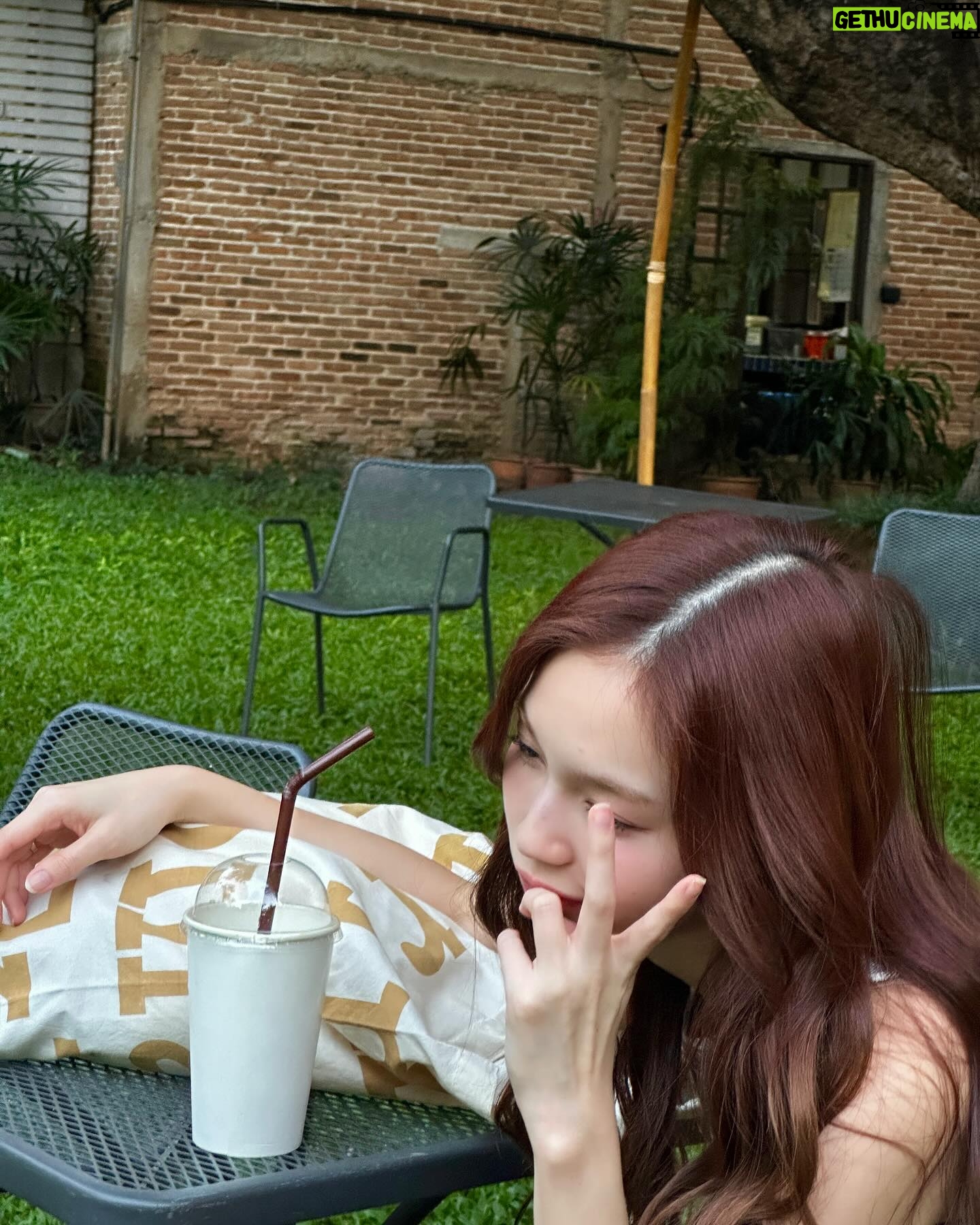 Pattranite Limpatiyakorn Instagram - *🤪*