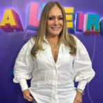 Susana Vieira Instagram - Querido @marcosmion, família Mion e amigos do programa  @caldeiraocommion … É sempre uma alegria estar com vocês! Obrigada! ✨ 
Feliz Natal, amores! 🙏🏻❤️🎄🎅🏻