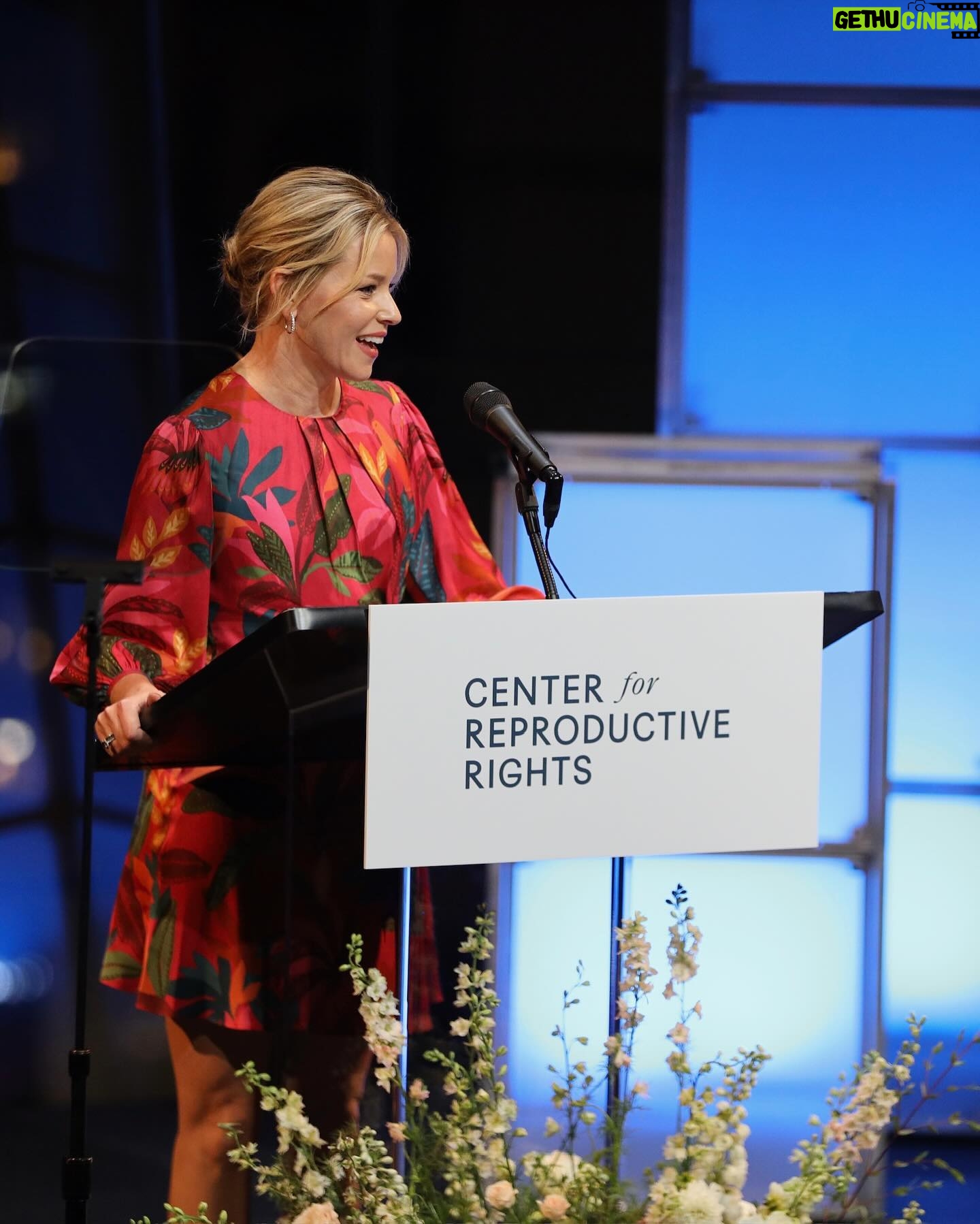 Elizabeth Banks Instagram - What a year. Hard to beat. Thank you for all the love and support. Let’s do this 2024.