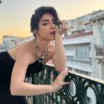 Merve Boluğur Instagram –