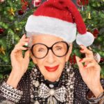 Iris Apfel Instagram - MERRY MERRY MERRY 🎄🎅🎁☃️🤶
