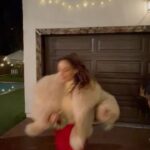 Macarena Achaga Instagram – Feliz Navidad 🎄 ..o como dice mi pobre angelito:
MERRY CHRISTMAS YA FILTHY ANIMAAAAL 🎁