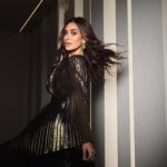 Amina Khalil Instagram - Another one from @redseafilm Dressed from @semsem MUA: @nohaezzeldinmua jewels by @dimajewellery and photos by @soma_photography19 special thanks to my lovely friends at @enigmamagazine ❤️