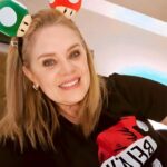 Erika Buenfil Instagram – Haz más de eso que te hace feliz. 🫶🏻❤️