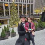 Sherlyn Instagram – NYC tantas historias que contar, pero la más bella toma mi mano y me llama mamá!