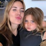 Jésica Cirio Instagram – MI SEMANA ✨
1- Divertidas con Chlo 😜
2- Selfie 🤳🏻
3- Ama los fideos 😂🍝
4- Piquito 😚
5- Dame café siempre ☕️