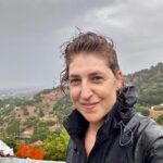 Mayim Bialik Instagram - As the rain washes away 2023, I can’t help but hope it’s making way for a brighter 2024. Wishing you a year filled with joy and new beginnings! 🌧️🌟🎉