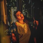 Lamitta Frangieh Instagram - Friday look @bhype_dxb @slimi7 💙
📸 @hossamelhalwagy_photography 
.
.
#casual #weekend #endofdecember #bhyp #blue #dubai#lamittafrangieh