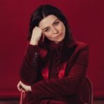 Caterina Scorsone Instagram – ❤️Thank you 2023. Hello 2024.❤️ 

📷 @selashiloni