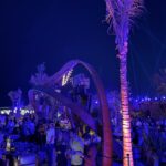 Lamitta Frangieh Instagram - Sending you warm wishes , may this new year bless you with health,wealth & happiness 💫🙏

Happy new year amore @mariafrancescadiscipio 🤍
& the beautiful venue @bebeachdxb 
.
.
#newyear #dubai #happynewyear #lamittafrangieh