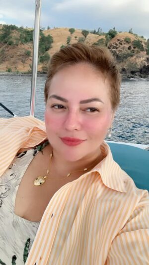 Karla Estrada Instagram - Our Year end Sunset.🌅

Goodbye 2023!☀️