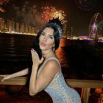 Lamitta Frangieh Instagram - Sending you warm wishes , may this new year bless you with health,wealth & happiness 💫🙏

Happy new year amore @mariafrancescadiscipio 🤍
& the beautiful venue @bebeachdxb 
.
.
#newyear #dubai #happynewyear #lamittafrangieh