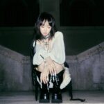 Victoria Song Instagram - @aniyerecords 🤍🖤
#官能支配