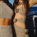 Macarena Achaga Instagram – vivimos en el futuro 🥹 y aquí en Australia ya es 1ero de enero -desde hace rato- y no podría pedir nada más que tener a mis personas favoritas todas juntas 💕💕💕 
gracias por acompañarnos en otro año de huracán macarena 🌪️

@santiagoachaga & @ren.soifer todo es mejor con ustedes 💘