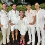 Susana Vieira Instagram – Partiu Réveillon….. Viva la vida!!!!!!🥂☺️❤️🌺🎄🍾🌸🎊