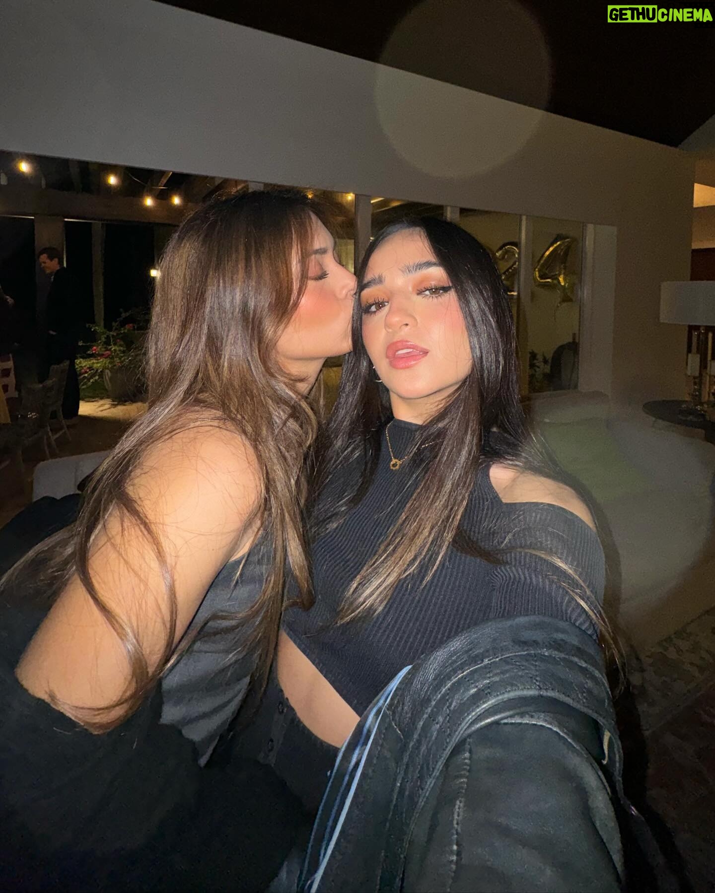 Daniela Calle Instagram - 2023: gracias, fuiste increíble ❤️🔥
2024: sé que lo mejor está por llegar😍