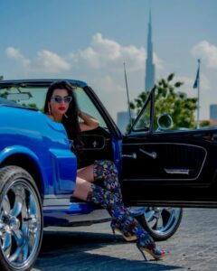 Lamitta Frangieh Instagram - Another year another slay @FashionNova 🩵

- kady faux fur 
- Rayna denim mini dresss blue combo
- Exotica heeled boots multi snake 
.
.
#fashionovacurve #fashionnovababe #fashionnovaembassandor #fashionnovadress #fashionnovababes #lamittafrangieh #vintage #stylish #iconic #rockingstar