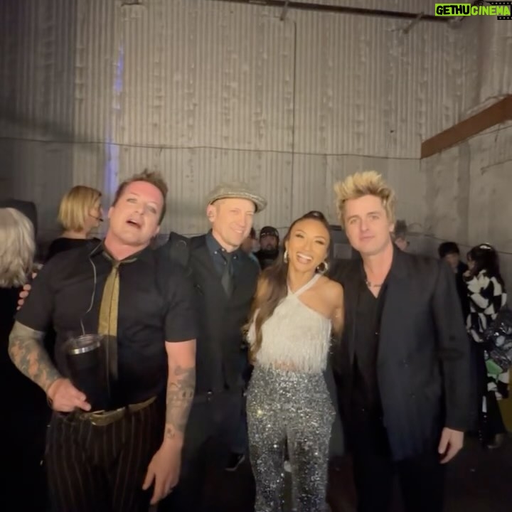 Jeannie Mai Instagram - When you find out your #RockinEve was most watched with the highest ratings in the last 3 years😳 THANK YOU for watching everyone!!! It’s giving 2024 energy in that last slide cuz I LOVE YALL LESSSGOOOOO🕺🏻🥳