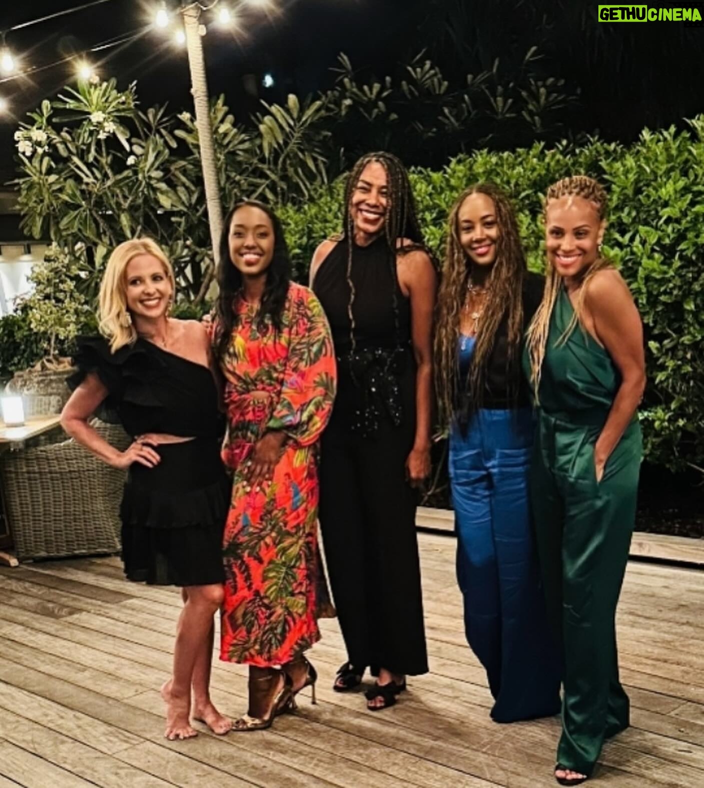 Sarah Michelle Gellar Instagram - Vacation dump #2- family and friends