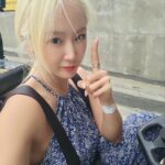 Soyou Instagram - 올 한해  힘든일도 있고 즐거운일도 있었어요. 여러분 덕분에 잘지냈습니다! 내년엔 더 좋은 음악과 좋은 모습으로 여러분들을 만나고 싶어요. ♡ 늘 책임감 있는 모습 보여드릴게요. 내년에는 콘서트에서 만나요
새해 복 많이 받으세요 🐲💞