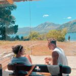 Nicolás Vázquez Instagram – Empezando el año con mi persona favorita y con amigos en el paraíso. Gracias por el cariño que nos demuestran siempre. Todo lo que nos desean a nosotros, el doble para ustedes. 
Sean felices y hagan el bien. 
Todo es más lindo. Más humor y más amor. Que arranquen con todo el 2024. 🙌🏽🤍♾️👆🏽