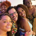 Juliana Alves Instagram – Que noite! 
Evento do querido @pretinhodaserrinha com participações mais que especiais. Muita gente de respeito em uma estrutura maravilhosa! Finalmente consegui ir, depois muitas quintas de trabalho até tarde!
Depois, show dela que eu sou muito fã! Sempre que posso vou, ela me emocionou no Rock in Rio e se supera cada vez mais! Ta um absurdo de bom o Samba da @mariaritaoficial e já tô ansiosa pro novo álbum dela!
Obrigada por tanta entrega, mariarita

@evandrorius obrigada!!! Você arrasa! Quero você na Sapucaí! ☺️🙌🏾✨✨✨✨✨✨