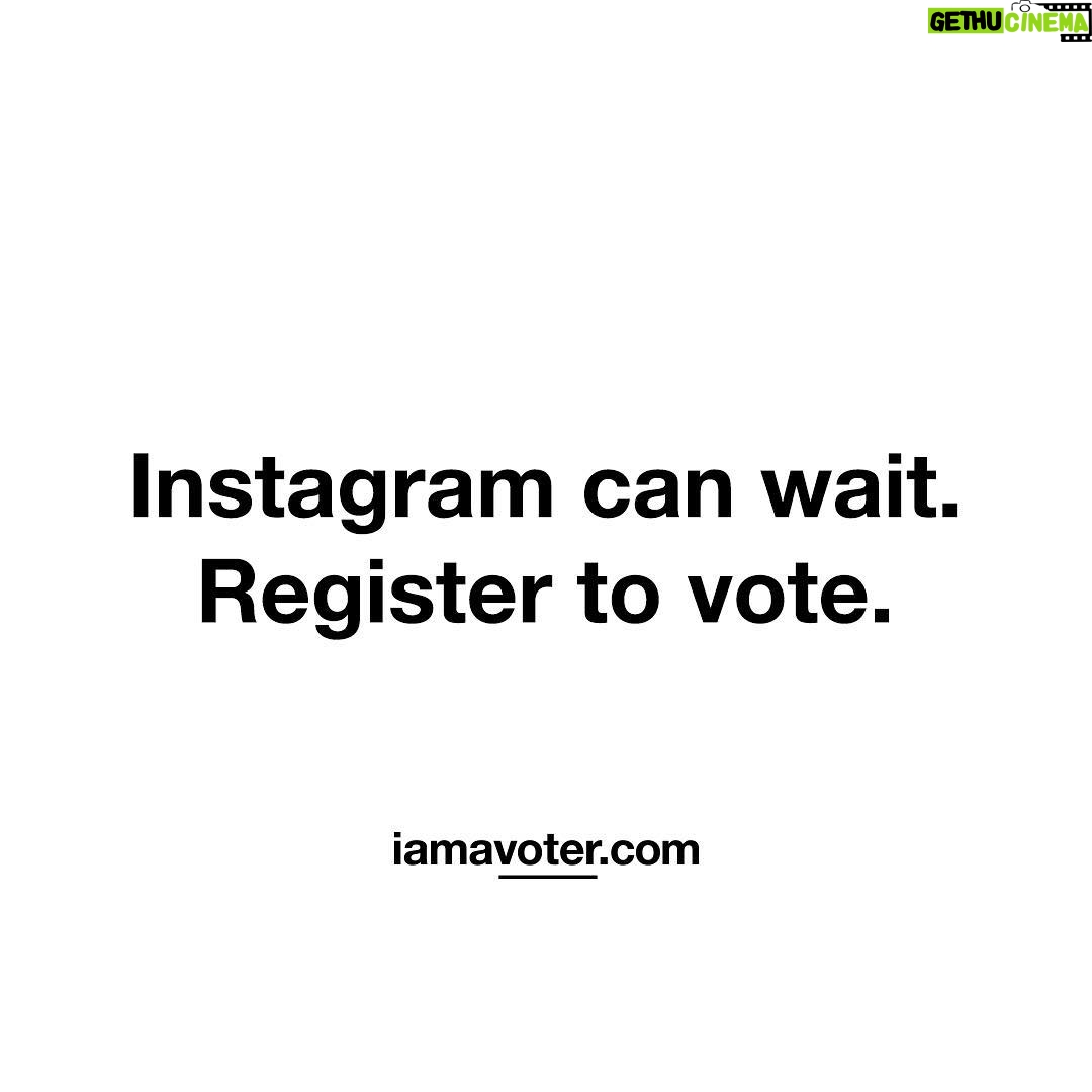 Melissa Benoist Instagram - It is #NationalVoterRegistrationDay, celebrate your right to vote!! Text VOTER to 26797 #iamavoter
