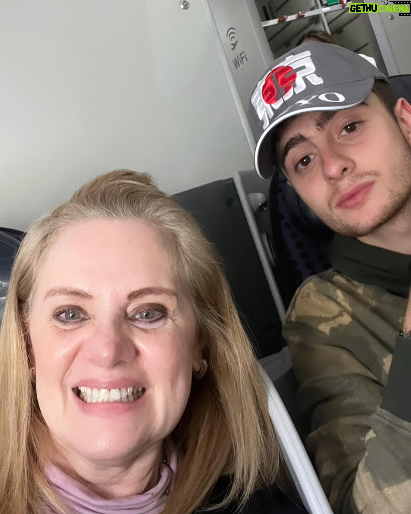 Erika Buenfil Instagram - Que buen viaje.