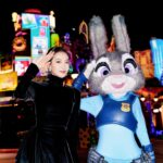 Victoria Song Instagram - 和朱迪一起💕
#疯狂动物城 #zootopia 
#上海迪士尼 #shanghaidisneyland
