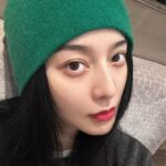 Fan Bingbing Instagram - What is your new year resolution? 🧐