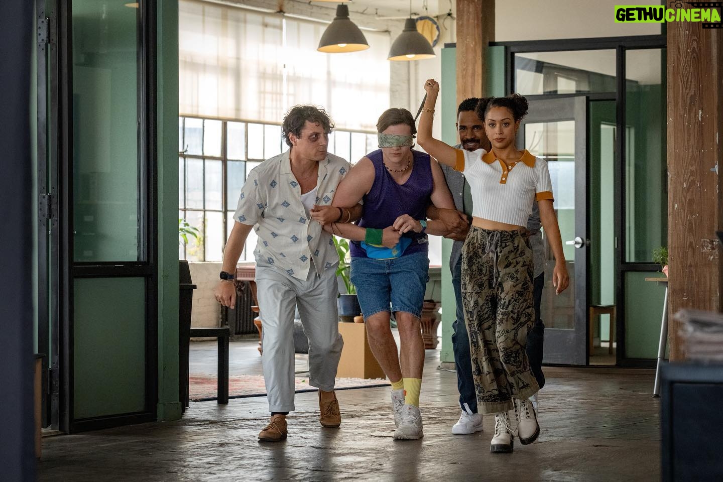 Gina Rodriguez Instagram - PLAYERS…kicking you straight in the heart nuts Valentine’s Day 2/14 on @netflix THIS CAST 😍😍😍 THIS EXPERIENCE 🔥🔥🔥 THIS MOVIE 💥💥💥 excited for you all to watch! Trailer coming soon!