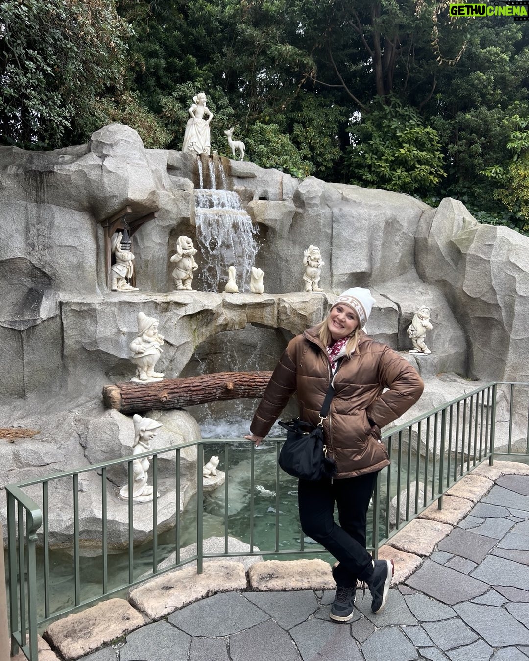 Erika Buenfil Instagram - Happy Day. Disney