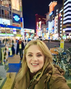 Erika Buenfil Instagram - En la gran ciudad de Tokio Japón 🇯🇵