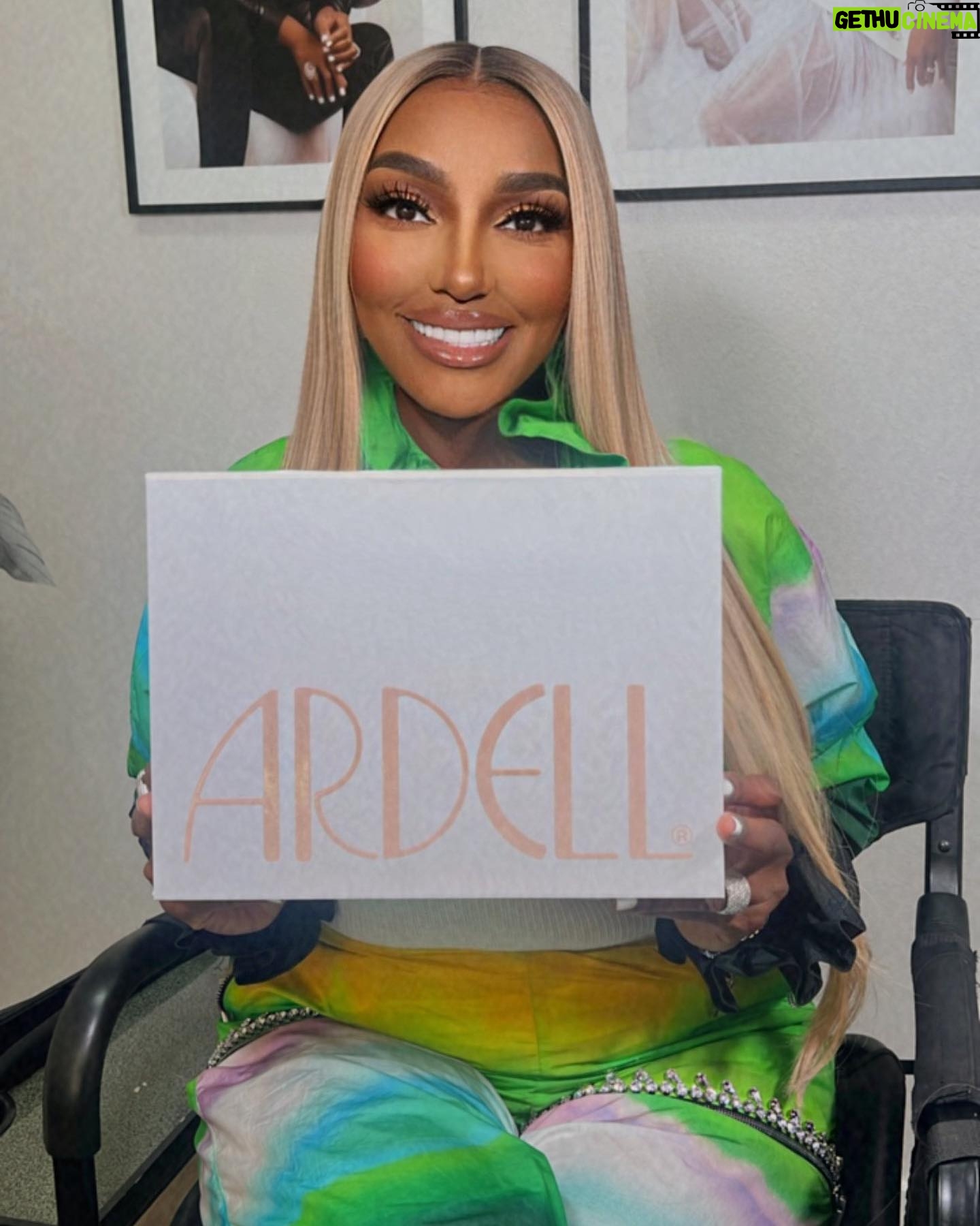 NeNe Leakes Instagram - SWIPE: Yes I am a @ardellbeauty Beauty
So many people ask me about my makeup routine and how I keep it young & fresh. I know big lashes are in but for me Ardell Double Wispy Lashes are the key for a natural look.
Elevate your lash game with @ardellbeauty.anz
@ardellbeauty #ardellpartner
#ardellbeauty
#naturallash
Thank you Ardell šš
