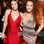Sofie Dossi Instagram - On Wednesdays we wear pink💗 @meangirls