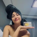 Sanya Lopez Instagram - let’s exfoliate with my fave oatmeal soap bibi ☺️🫧

@beautedermcorporation