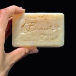 Sanya Lopez Instagram - let’s exfoliate with my fave oatmeal soap bibi ☺️🫧

@beautedermcorporation