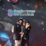 Paula Echevarría Instagram - El cierre perfecto para las navidades! @magicasnavidadestorrejon es el sitio perfecto para disfrutar en familia! La única pena es no haber ido antes para volver pq hoy era el último día, pero el año que viene... allí nos tendréis!!!
@productoresdesonrisas que bien lo hacéis todo! ♥️🫶🏼