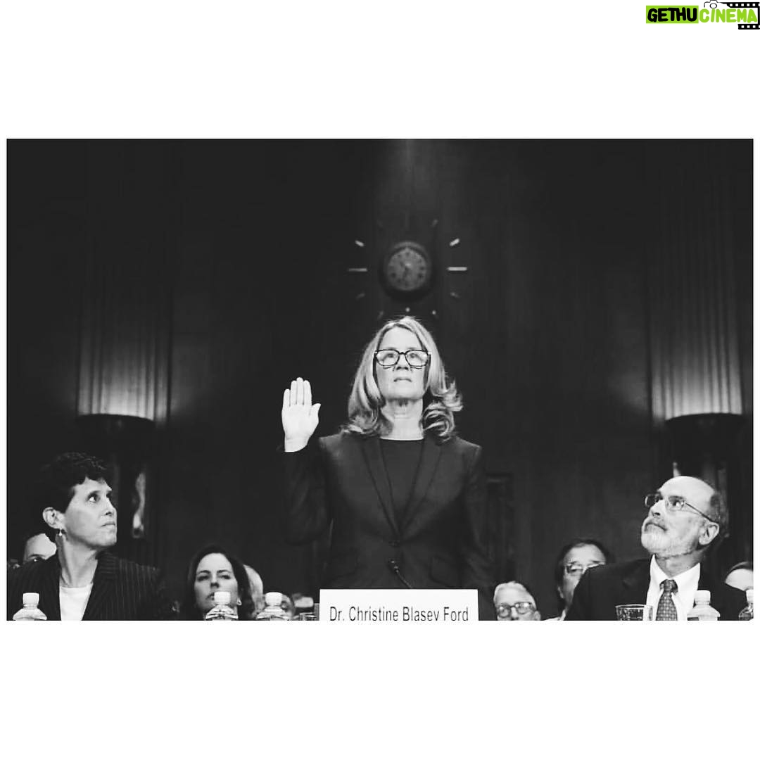 Melissa Benoist Instagram - this is what bravery looks like. #ibelieveher #believewomen #believechristine #stopkavanaugh