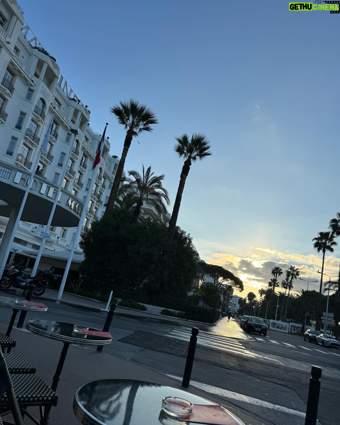 Lamitta Frangieh Instagram - Bonjour Cannes 🇫🇷☕️♥️
@72croisette
.
.
#cannes #cannesfrance #model#brunette#france #cotedazurfrance #cotedazurfrance #côtedazur #travel#destination #fashionstyle #fashionista n