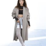 Paula Echevarría Instagram - La palabra que mejor define a @pau_eche es la autenticidad. Precisamente, eso mismo es lo que mejor representa su nueva colección que ha seleccionado para la firma irlandesa Primark, en la que ya es su tercera cápsula. 

Puedes ver la colección completa en el link de nuestra bio 

Entrevista: @paulallanos 
Fotografía: @pablosarabiafoto
Estilismo: @barbaragarralda
Vídeo: Luís Cárcamo 
Edición: @verdu.rma 
Maquillaje y peluquería: @albertodugarte