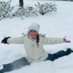 Jessie James Decker Instagram - Woke up to a beautiful snow day 🥹❄️ Reminded me of our days in Colorado and gave me all the nostalgic feels❄️💙🌲