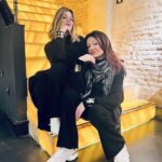 Vanessa Incontrada Instagram - Due vere modelle 😂😂😁@helena fatarella ❤️