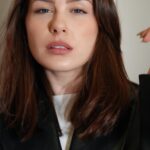 Anna-Maria Sieklucka Instagram - Moje ostatnie odkrycie z pewnością wpisuje się do listy moich ulubionych produktów do pielęgnacji.
Przed Wami NIVEA Cellular Expert Lift 3-Strefowe Serum od @nivea_pl!
Miałyście okazję już je przetestować? Dajcie znać w komentarzu co myślicie 🤍
 
 #współpracareklamowa #nivea #bakuchiol #skincare #cosmetics #pielęgnacjatwarzy #teamupwithyourskin #mybestfacesolution #serum #niveaserum