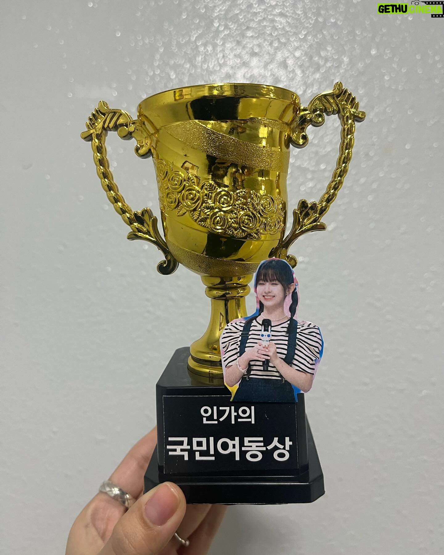 Park Ji-hu Instagram - 2024 μΈκΈ°κ°μ = ππππ©΅π’
