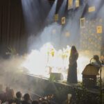 Aitana Instagram - OS AMO Y OS ADMIRO, que pedazo de serie y de viaje #LaMesías @javviercalvo @soyambrossi todos los premios del mundo os vais a llevar. 
Qué regalo nos habéis dado a todosssssssssss 🤍
TE AMO @amaia MUCHO