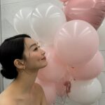 Shin Min-a Instagram - @cledepeaubeaute 🤍